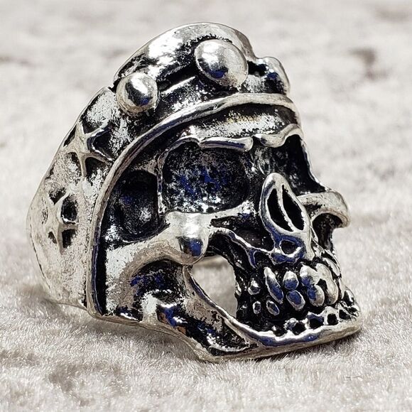 Stainless Men women Punk Design Skull Biker Ring - Picture 1 of 2